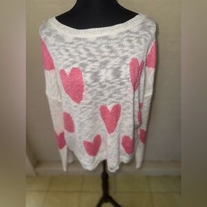 Blakeley Heart Crewneck knit sweater‎ with distressed hem- Large